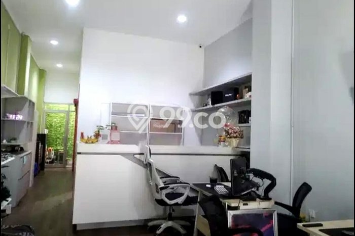 Ruko Dijual di Pademangan LT 135m2, LB 228m2 untuk Investasi Ruko Dijual di Pademangan LT 135m2, LB 228m2 untuk Investasi