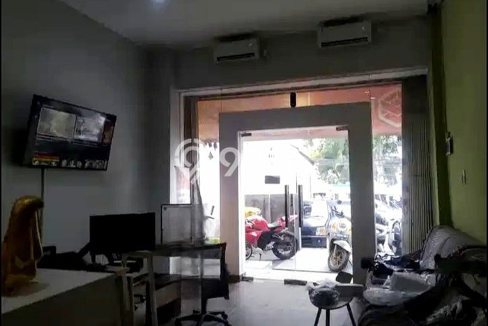 Ruko Dijual di Pademangan LT 135m2, LB 228m2 untuk Investasi Ruko Dijual di Pademangan LT 135m2, LB 228m2 untuk Investasi