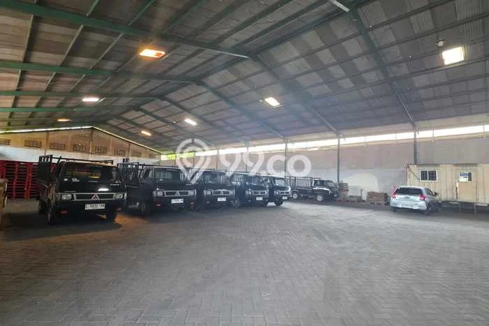 Gudang bagus disewakan di Bangil Pasuruan dengan LB 1200m2 harga sewa terbaik Gudang bagus disewakan di Bangil Pasuruan dengan LB 1200m2 harga sewa terbaik