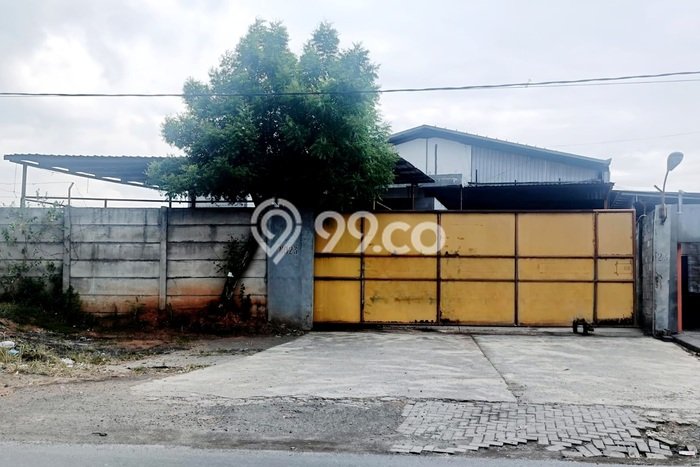 Gudang disewakan di Kedamean Gresik dengan luas bangunan 6000m2 Gudang disewakan di Kedamean Gresik dengan luas bangunan 6000m2