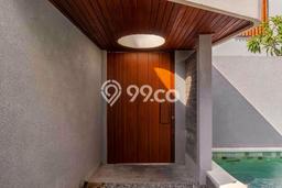 LOKASI STRATEGIS! Vila di Canggu, Ukuran 200m², Akses ke pusat kota LOKASI STRATEGIS! Vila di Canggu, Ukuran 200m², Akses ke pusat kota