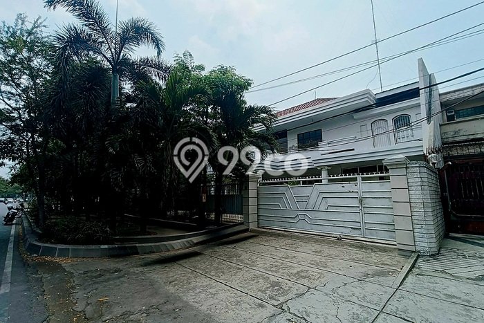 Paling Diincar! Ruko Dijual di Middle East Ring Road Harga Kompetitif Paling Diincar! Ruko Dijual di Middle East Ring Road Harga Kompetitif