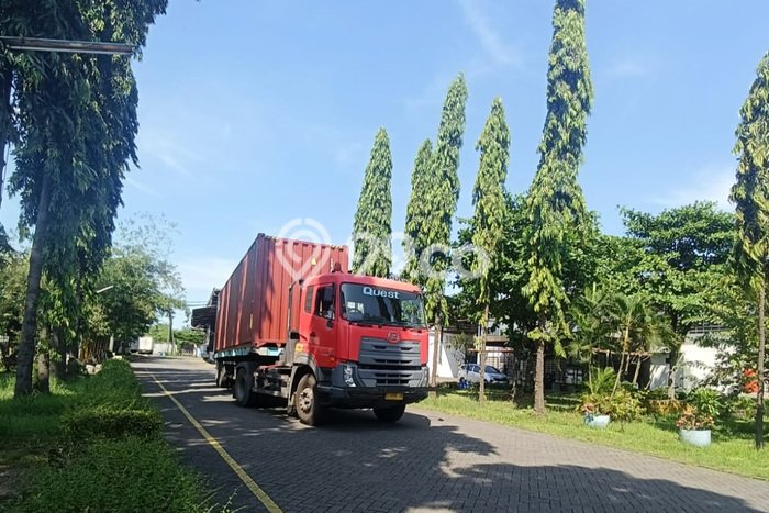 Gudang untuk disewa di Waru punya LT 1600m2 & LB 1334m2 harga sewa kompetitif Gudang untuk disewa di Waru punya LT 1600m2 & LB 1334m2 harga sewa kompetitif