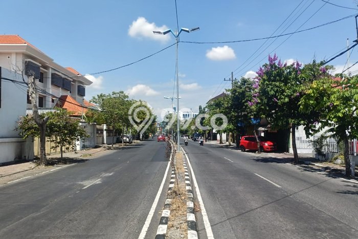 Ruko Dijual di Surabaya LT 450m2 & LB 466m2 Lokasi Terbaik! Ruko Dijual di Surabaya LT 450m2 & LB 466m2 Lokasi Terbaik!
