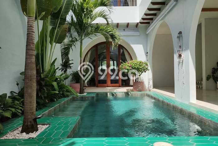 PROMO SPESIAL! Dijual Rumah Berkualitas di Pererenan, Badung, Luas Tanah 200m² Luas Bangunan 180m² PROMO SPESIAL! Dijual Rumah Berkualitas di Pererenan, Badung, Luas Tanah 200m² Luas Bangunan 180m²