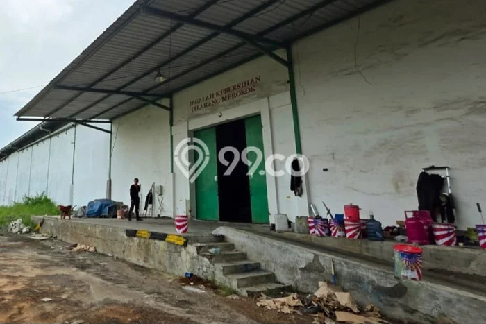 Gudang disewakan lokasi strategis Waru Sidoarjo 1518m2 Gudang disewakan lokasi strategis Waru Sidoarjo 1518m2
