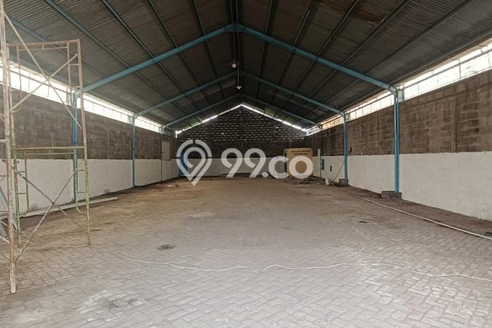 Disewakan Gudang komersial di Menganti luas bangunan 440m2 Disewakan Gudang komersial di Menganti luas bangunan 440m2