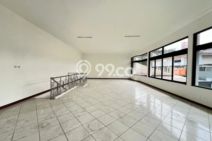 Dijual Rumah 4 KT di Sayap Dago, Bandung - LT 839m² Dijual Rumah 4 KT di Sayap Dago, Bandung - LT 839m²
