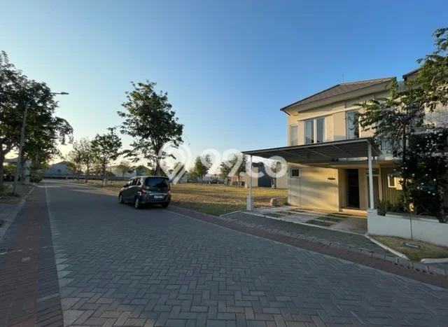 Rumah sewa siap pakai 4 Kamar Tidur di Margomulyo, Surabaya Rumah sewa siap pakai 4 Kamar Tidur di Margomulyo, Surabaya