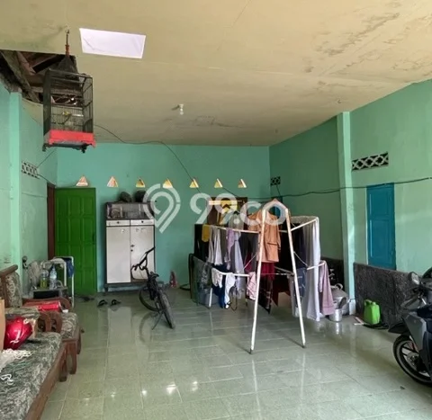 For Sale Rumah 3 Kamar Lokasi Ideal Bagus dan Strategis di Candipuro For Sale Rumah 3 Kamar Lokasi Ideal Bagus dan Strategis di Candipuro
