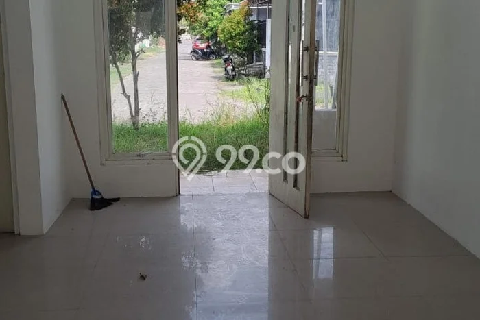 Rumah Modern Minimalis 3 Kamar Siap Huni di Krian Rumah Modern Minimalis 3 Kamar Siap Huni di Krian