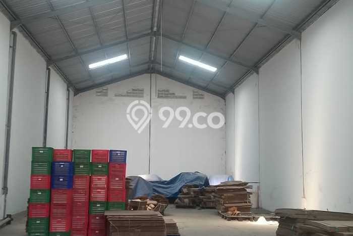 Unit Gudang Dijual di Jabon Sidoarjo Luas Tanah 436m2, Luas Bangunan 436m2 Unit Gudang Dijual di Jabon Sidoarjo Luas Tanah 436m2, Luas Bangunan 436m2