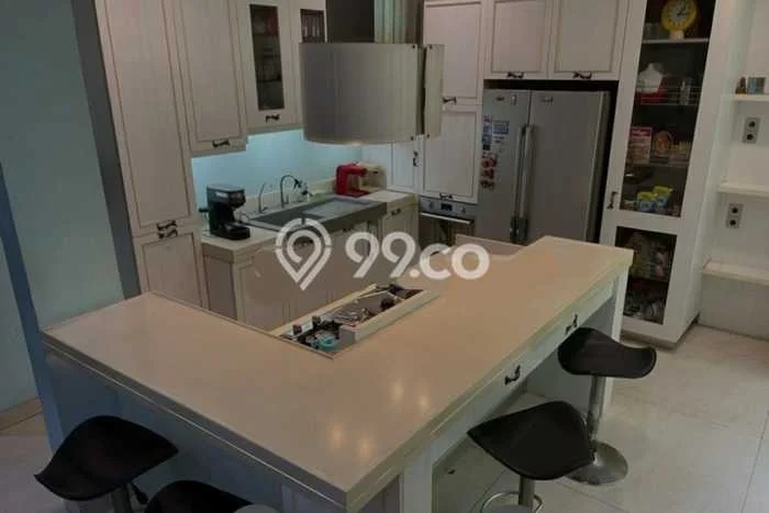 Dijual Rumah Mewah Elegan Dengan View Eksklusif di Puri Media, Jakarta Barat Dijual Rumah Mewah Elegan Dengan View Eksklusif di Puri Media, Jakarta Barat