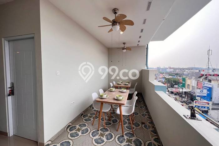 Ready to Use! Luxury House LT 224m2 Desain Elegan di Tangerang Kota Ready to Use! Luxury House LT 224m2 Desain Elegan di Tangerang Kota