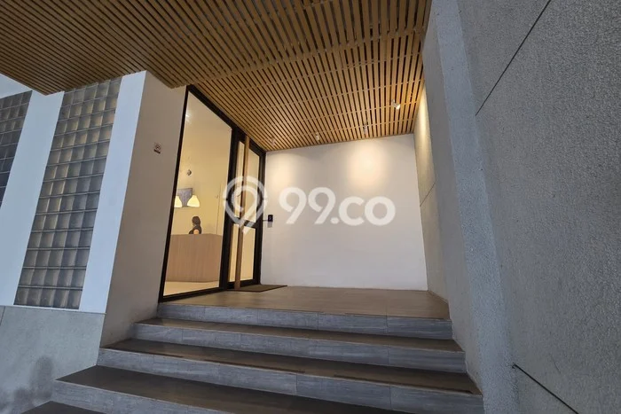 Cocok Untuk Investasi! For Sale Kost di Gading Serpong 97 Kamar Cocok Untuk Investasi! For Sale Kost di Gading Serpong 97 Kamar