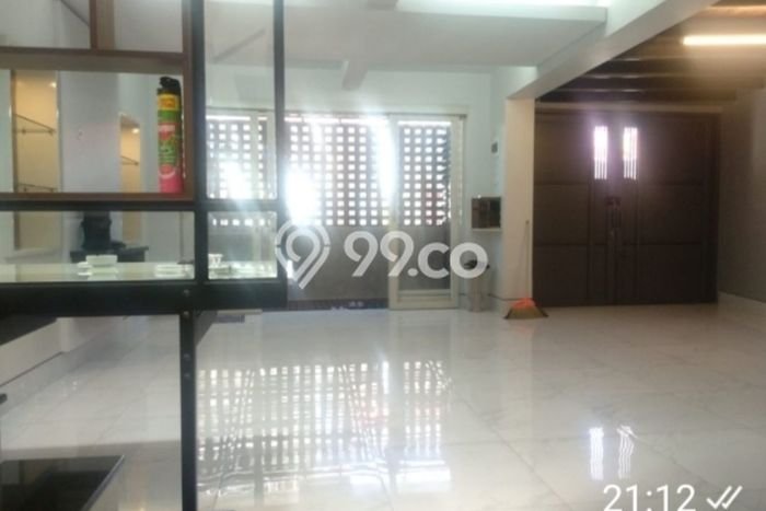 Rumah baru minimalis modern di pusat kota bandung Rumah baru minimalis modern di pusat kota bandung