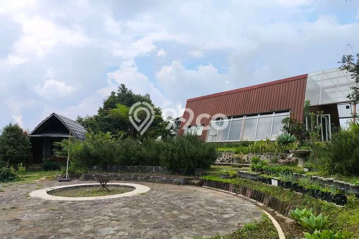 Tanah di Ciwidey, Bandung Luas 28500m2 Dijual Segera Tanah di Ciwidey, Bandung Luas 28500m2 Dijual Segera