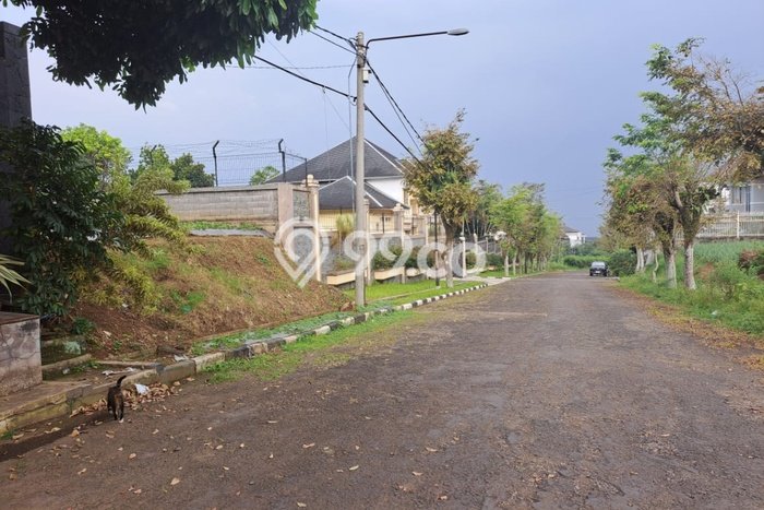 Tanah Dijual Lokasi Parongpong, Bandung Barat dengan Luas Tanah 220m2 dan Status SHM Tanah Dijual Lokasi Parongpong, Bandung Barat dengan Luas Tanah 220m2 dan Status SHM