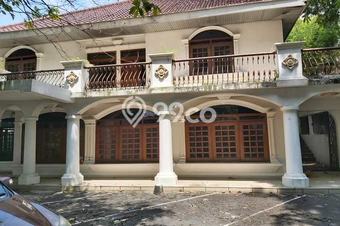 Komersial Disewa di Semarang dengan LB 500m2 Area Komersial Ramai Komersial Disewa di Semarang dengan LB 500m2 Area Komersial Ramai