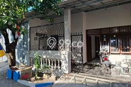 Rumah Strategis Modern Lb 121m2 di Pedurungan, Semarang Rumah Strategis Modern Lb 121m2 di Pedurungan, Semarang