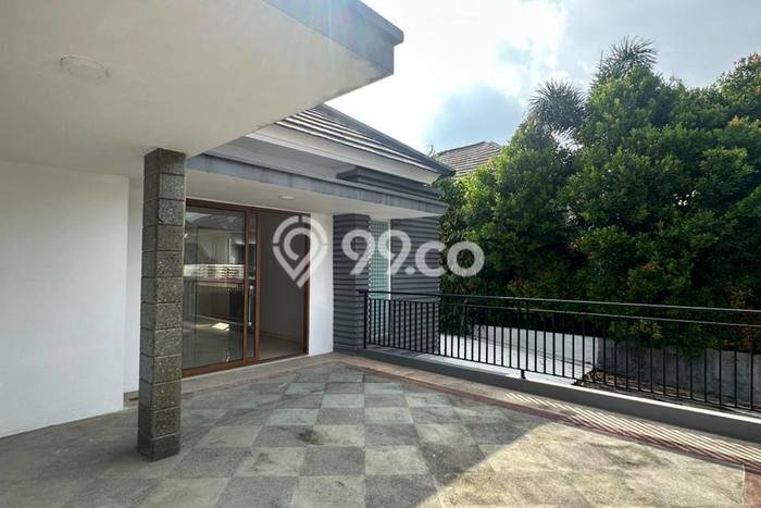 Rumah Modern 3 KT LT 200m2 di Legenda Wisata Rumah Modern 3 KT LT 200m2 di Legenda Wisata