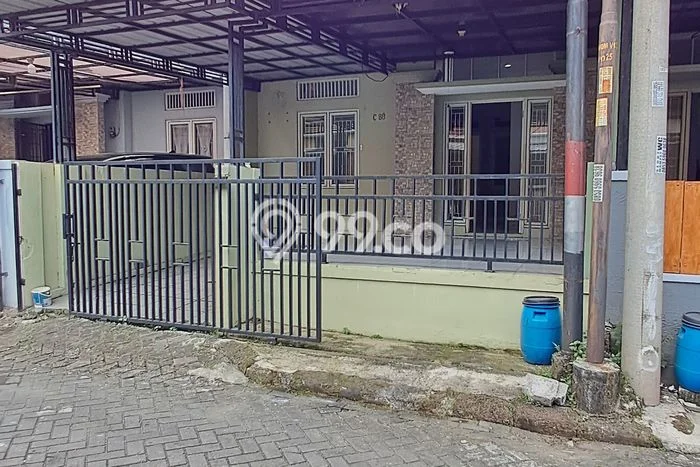 For Sale Hunian Rumah Nyaman 2 KT di Pondok Ranggon, Jakarta Timur For Sale Hunian Rumah Nyaman 2 KT di Pondok Ranggon, Jakarta Timur