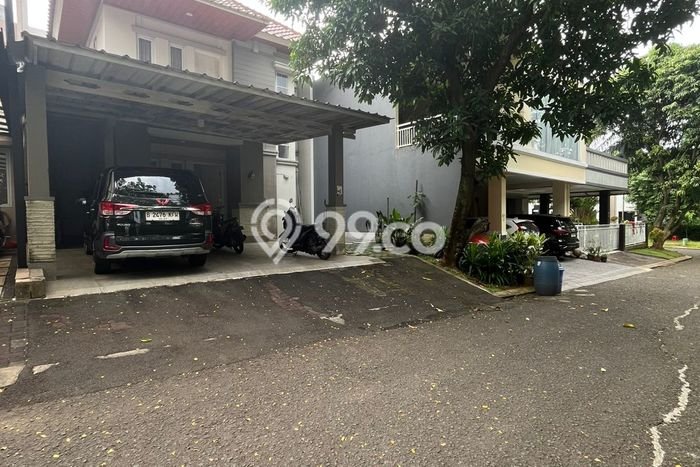 Rumah Luas Asri 4 KT Siap Pakai di Legenda Wisata Jakarta Timur Rumah Luas Asri 4 KT Siap Pakai di Legenda Wisata Jakarta Timur