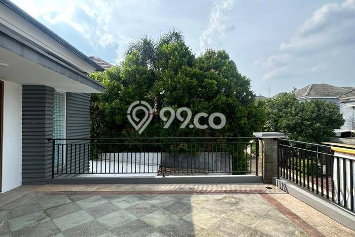Rumah Modern 3 KT LT 200m2 di Legenda Wisata Rumah Modern 3 KT LT 200m2 di Legenda Wisata