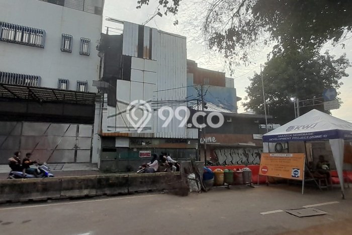 Ruko Dijual di Prime Area Jakarta Pusat Luas 400m2 Ruko Dijual di Prime Area Jakarta Pusat Luas 400m2