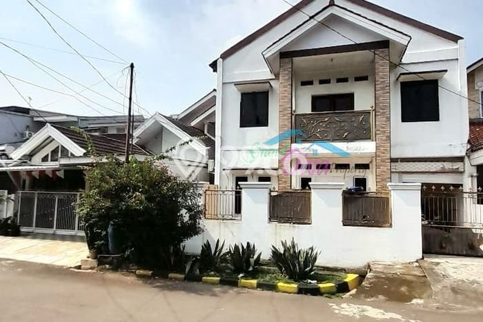 Rumah Luxury Modern Siap Huni di Jatiwaringin Bekasi Rumah Luxury Modern Siap Huni di Jatiwaringin Bekasi
