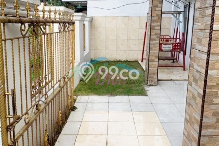 For Sale! Premium House LT 279m2 Desain Modern di Jatiwaringin For Sale! Premium House LT 279m2 Desain Modern di Jatiwaringin