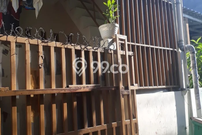 Jual Rumah Eksklusif 4 KT di Utan Kayu, Jakarta Timur Jual Rumah Eksklusif 4 KT di Utan Kayu, Jakarta Timur