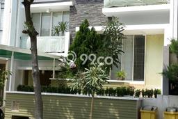 Ready to Use! Premium House LT 120m2 Desain Elegan di Pantai Indah Kapuk Ready to Use! Premium House LT 120m2 Desain Elegan di Pantai Indah Kapuk