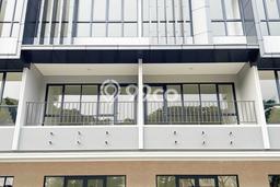 Unit Ruko Dijual di Tangerang LT 59m2 & LB 154m2 Unit Ruko Dijual di Tangerang LT 59m2 & LB 154m2