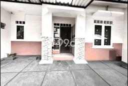 Dijual Cepat Rumah Strategis LT 120m2 LB 100m2 di Tangerang Selatan Cocok untuk Hunian Dijual Cepat Rumah Strategis LT 120m2 LB 100m2 di Tangerang Selatan Cocok untuk Hunian