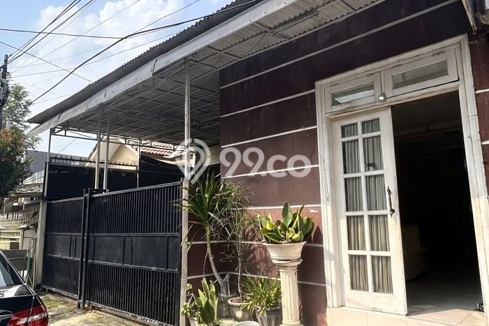 Dijual Rumah Strategis Bagus Punya 3 KT di Sambikerep Surabaya SHM Dijual Rumah Strategis Bagus Punya 3 KT di Sambikerep Surabaya SHM
