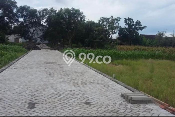 Lahan untuk Dijual Lokasi Menganti, Gresik Luas 123m2 - Lahan untuk Dijual Lokasi Menganti, Gresik Luas 123m2 -