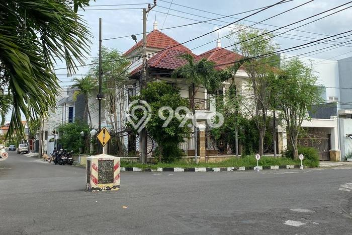 For Sale Rumah Mewah Exclusive di Sukolilo, Surabaya For Sale Rumah Mewah Exclusive di Sukolilo, Surabaya