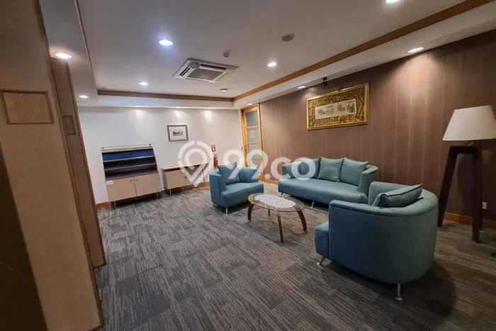 Disewakan Kantor komersial di Semarang Tengah luas bangunan 750m2 Disewakan Kantor komersial di Semarang Tengah luas bangunan 750m2