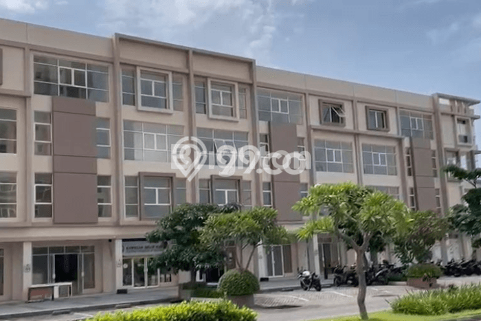 Ruko Dijual di Surabaya LT 900m2 & LB 3600m2 Lokasi Terbaik! Ruko Dijual di Surabaya LT 900m2 & LB 3600m2 Lokasi Terbaik!