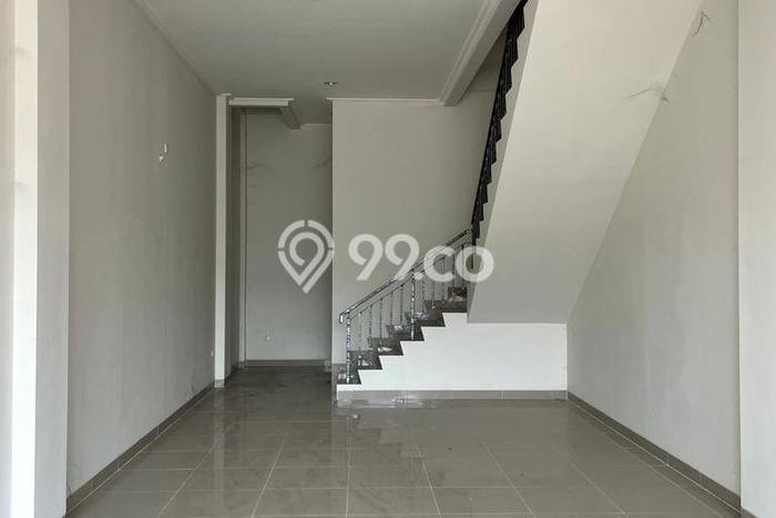 FOR RENT! Ruko di Pantai Indah Kapuk Cocok untuk Bisnis 200m2 FOR RENT! Ruko di Pantai Indah Kapuk Cocok untuk Bisnis 200m2