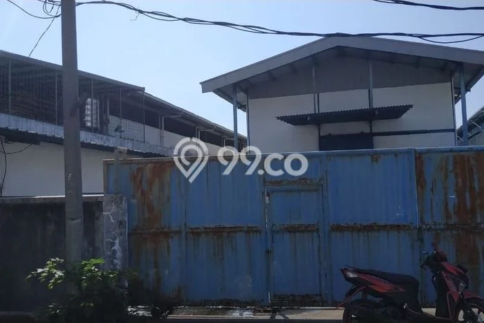 Gudang Dijual di Jakarta Utara LT 1610m2 & LB 897m2 Lokasi Terbaik! Gudang Dijual di Jakarta Utara LT 1610m2 & LB 897m2 Lokasi Terbaik!