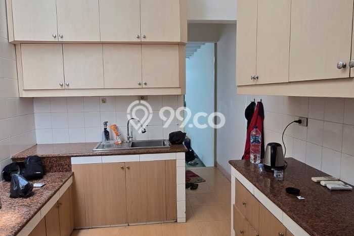 Rumah sewa siap pakai 3 Kamar Tidur di Pluit, Jakarta Utara Rumah sewa siap pakai 3 Kamar Tidur di Pluit, Jakarta Utara