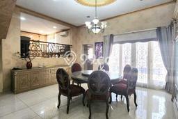 Rumah Mewah LB 500m2 Siap Pakai Desain Elegan di Pantai Indah Kapuk, Jakarta Utara Rumah Mewah LB 500m2 Siap Pakai Desain Elegan di Pantai Indah Kapuk, Jakarta Utara