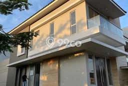 Jual Rumah Luas Elegan Dengan View Eksklusif di Golf Island, Jakarta Utara Jual Rumah Luas Elegan Dengan View Eksklusif di Golf Island, Jakarta Utara