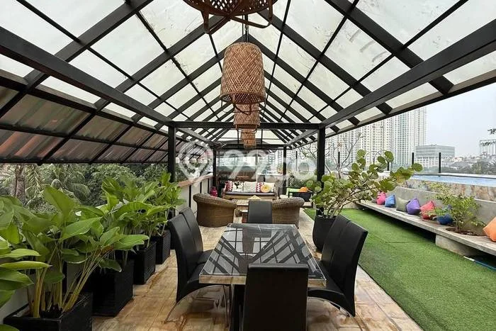 Rumah Kost Dijual di Kebayoran Baru, Jakarta Selatan, Spesifikasi 6 KT, 5 KM, 2223m2 Rumah Kost Dijual di Kebayoran Baru, Jakarta Selatan, Spesifikasi 6 KT, 5 KM, 2223m2