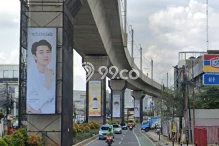Ruko Dijual di Prime Area Jakarta Selatan Luas 130m2 Ruko Dijual di Prime Area Jakarta Selatan Luas 130m2