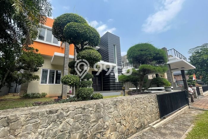 Rumah Elit LB 550m2 Siap Huni Desain Elegan di BSD Telaga Golf, Tangerang Rumah Elit LB 550m2 Siap Huni Desain Elegan di BSD Telaga Golf, Tangerang