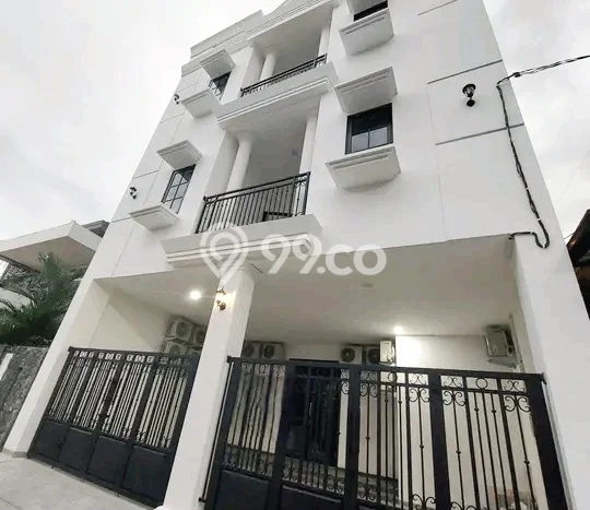 Kost Dijual di Soekarno Hatta dengan 18 KT dan Luas 314m2 Kost Dijual di Soekarno Hatta dengan 18 KT dan Luas 314m2