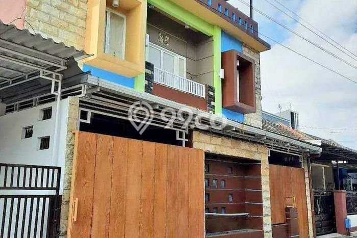 Dijual Cepat Rumah Favorit Siap Huni LB 286m2 di Blimbing, Malang Dijual Cepat Rumah Favorit Siap Huni LB 286m2 di Blimbing, Malang